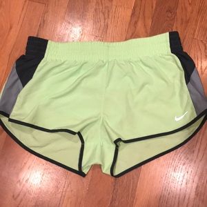 Women’s Nike dri-fit running shorts. Size: L
